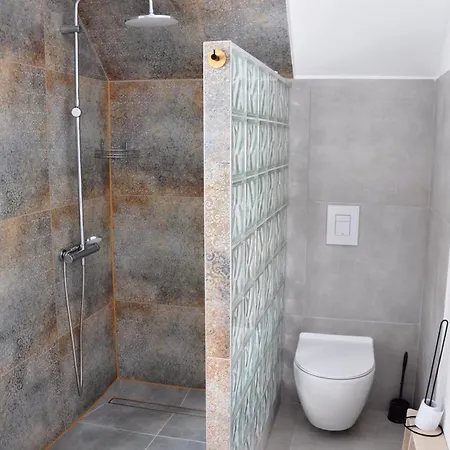 Dom Wita I Malgosi Zachelmie (Jelenia Gora)