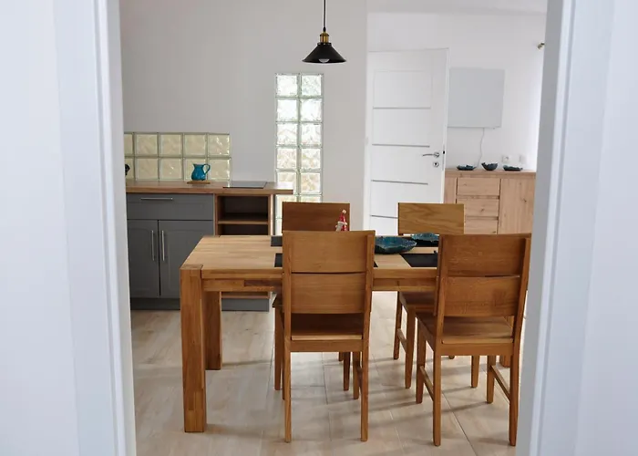 Dom Wita I Malgosi * Zachelmie (Jelenia Gora)